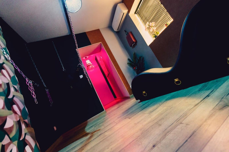 Love room Les Gîtes de Justine - Love’nSpa - weekend en amoureux, love rooms avec spa ou jacuzzi privatif1 de Love room Les Gîtes de Justine
