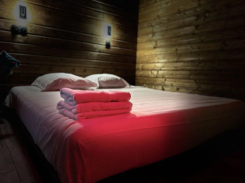Love room Perpignan - Love’nSpa - weekend en amoureux, love rooms avec spa ou jacuzzi privatif5 de Love room Perpignan
