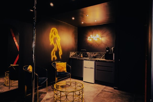 Love Room Villeurbanne - Love’nSpa - weekend en amoureux, love rooms avec spa ou jacuzzi privatif3 de Love Room Villeurbanne
