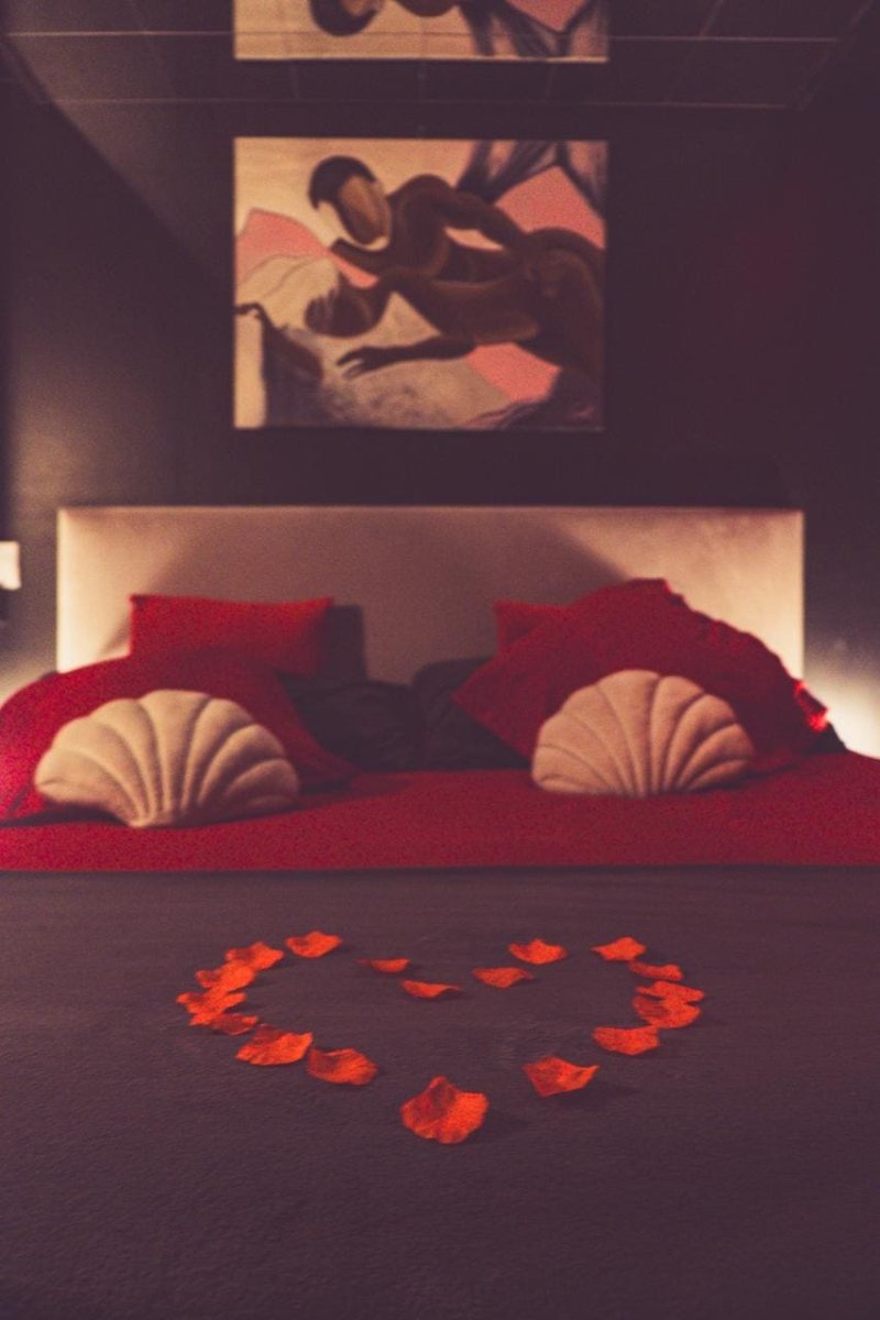 LoveRoom Jo - Love’nSpa - weekend en amoureux, love rooms avec spa ou jacuzzi privatif