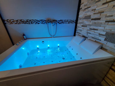 LoveRoom Jo - Love’nSpa - weekend en amoureux, love rooms avec spa ou jacuzzi privatif
