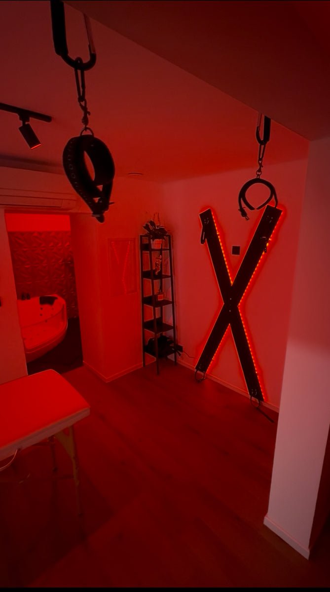 LoveRoom - Les chambres de Noela - Love’nSpa - weekend en amoureux, love rooms avec spa ou jacuzzi privatif10 de LoveRoom - Les chambres de Noela
