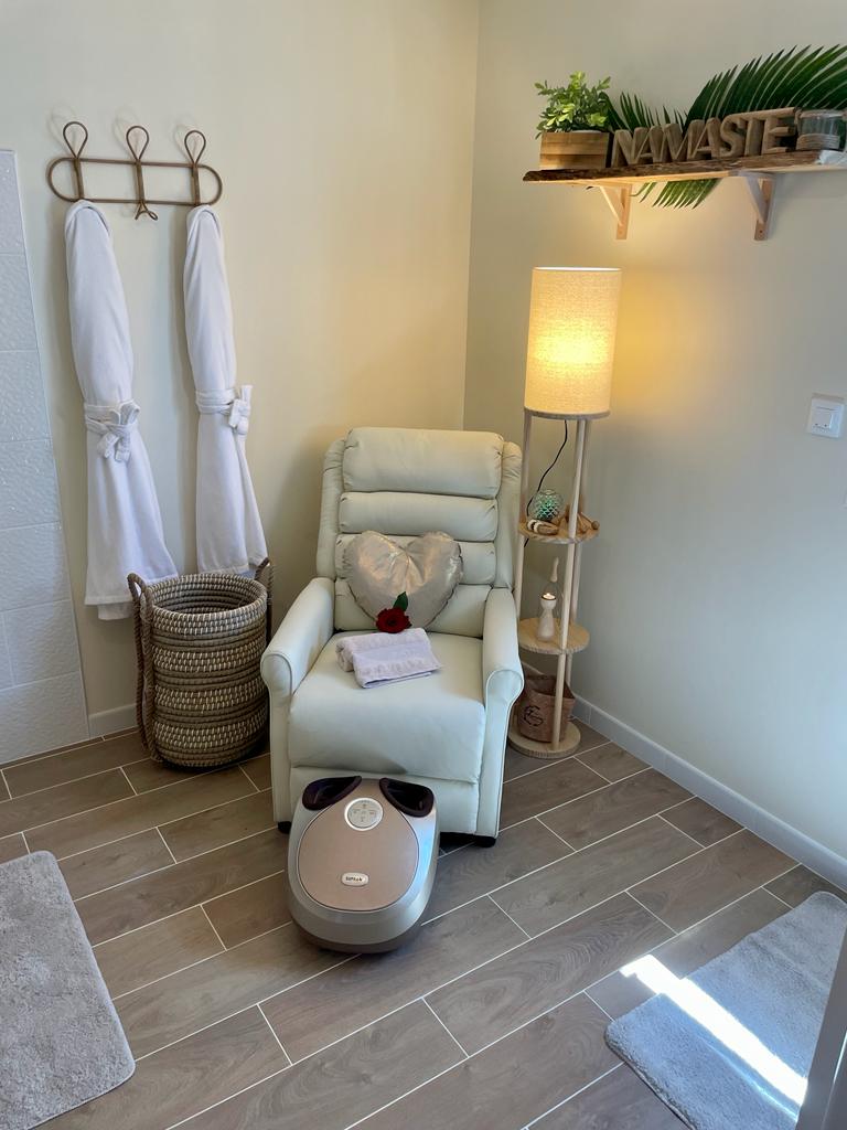 Lover's room Tropic - Love’nSpa - weekend en amoureux, love rooms avec spa ou jacuzzi privatif17 de Lover's room Tropic
