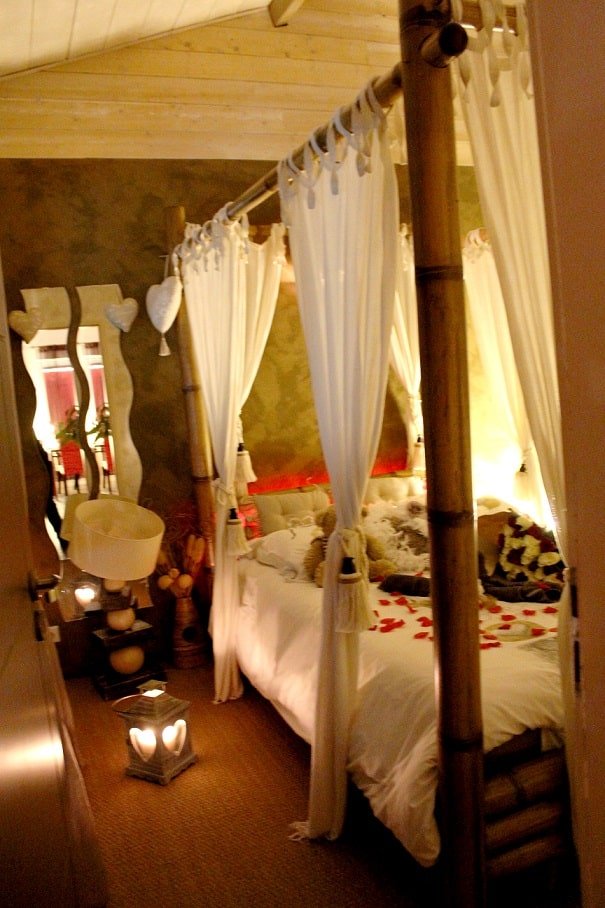 Lovin’Chalets - Rêves d un soir - Love’nSpa - weekend en amoureux, love rooms avec spa ou jacuzzi privatif5 de Lovin’Chalets - Rêves d un soir
