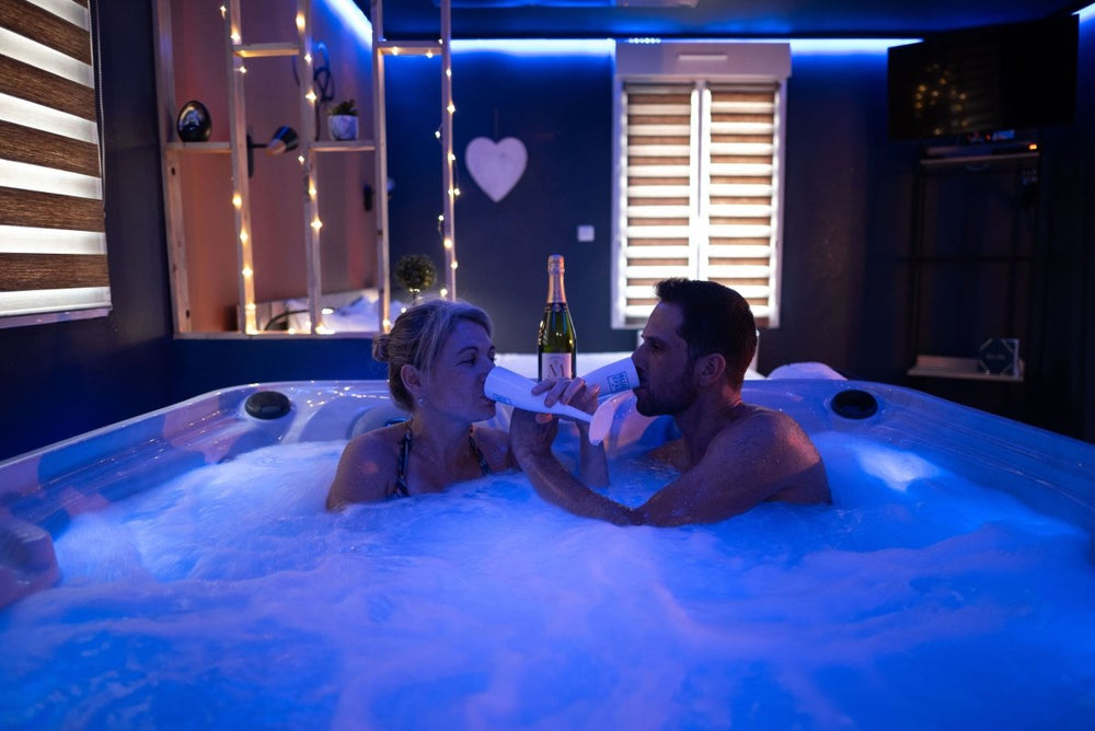 Lov'infini - Love’nSpa - weekend en amoureux, love rooms avec spa ou jacuzzi privatif2 de Lov'infini
