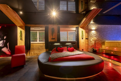 Luxury love room Tentation - Love’nSpa - weekend en amoureux, love rooms avec spa ou jacuzzi privatif