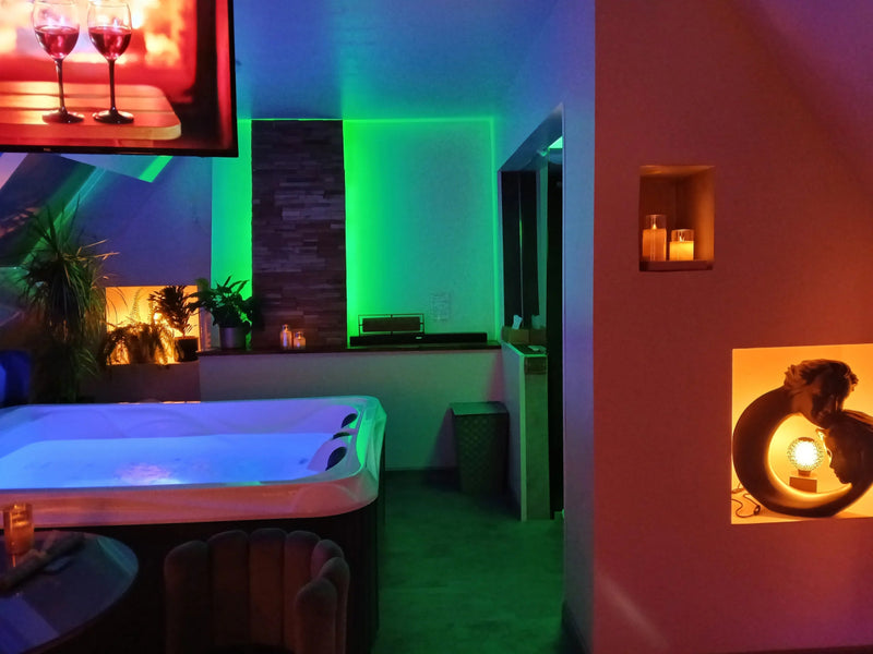 Manoir du Grand Chêne - Suite Quintessence - Love’nSpa - weekend en amoureux, love rooms avec spa ou jacuzzi privatif