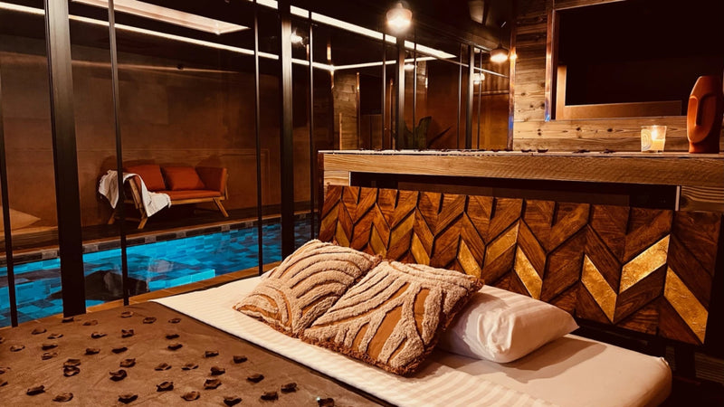 Mojo Pool Spa - Belleville - sur - saône - Love’nSpa - weekend en amoureux, love rooms avec spa ou jacuzzi privatif2 de Mojo Pool Spa - Belleville-sur-saône
