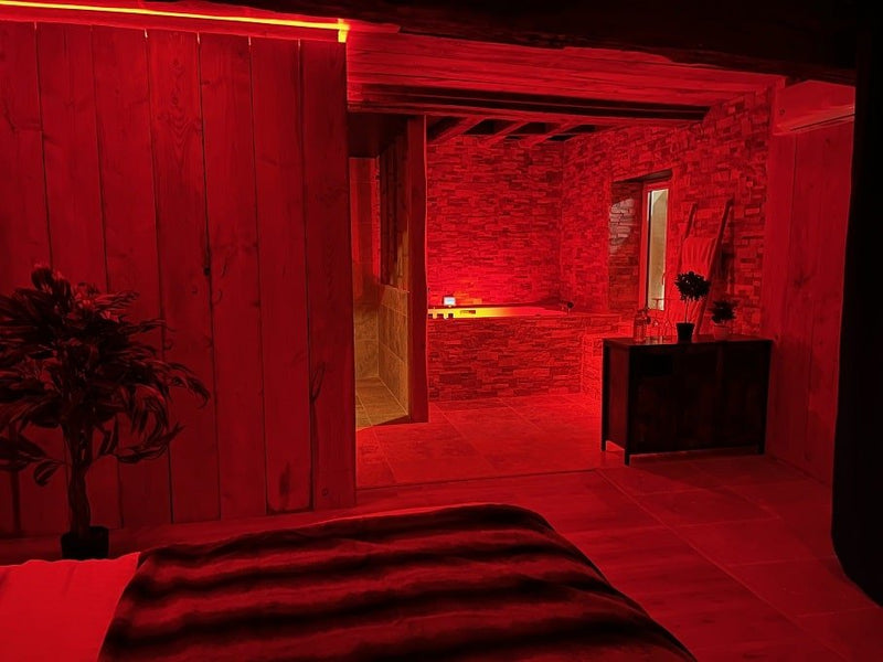 Nature & Love - La maison Love - Love’nSpa - weekend en amoureux, love rooms avec spa ou jacuzzi privatif3 de Nature & Love - La maison Love
