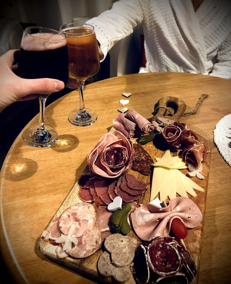 Nid Boisé, HORS DU TEMPS - Love’nSpa - weekend en amoureux, love rooms avec spa ou jacuzzi privatif5 de Nid Boisé, HORS DU TEMPS
