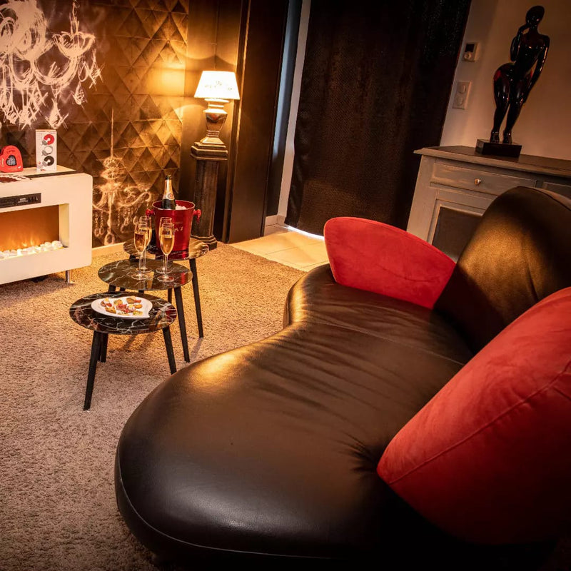 Nuances d’Alcoves - Love’nSpa - weekend en amoureux, love rooms avec spa ou jacuzzi privatif1 de Nuances d’Alcoves
