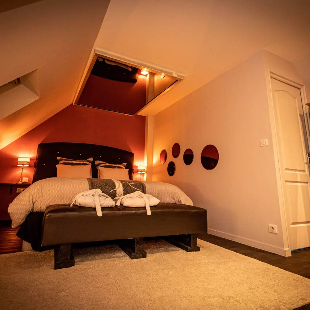 Nuances d’Alcoves - Love’nSpa - weekend en amoureux, love rooms avec spa ou jacuzzi privatif6 de Nuances d’Alcoves
