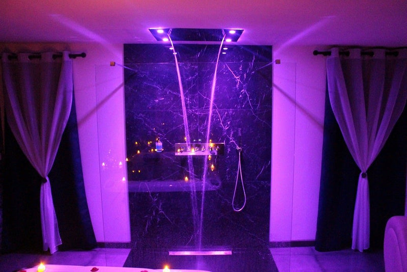 Nuit Blanche - Love’nSpa - weekend en amoureux, love rooms avec spa ou jacuzzi privatif
