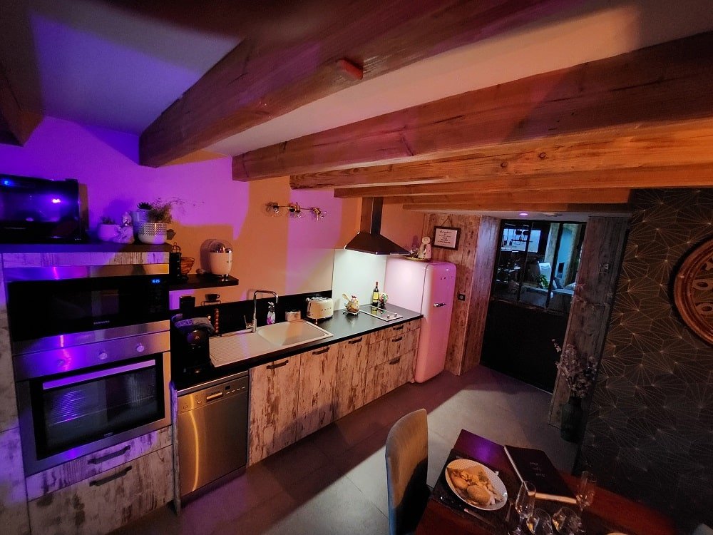 Nuit Spa Ciné - Love’nSpa - weekend en amoureux, love rooms avec spa ou jacuzzi privatif23 de Nuit Spa Ciné
