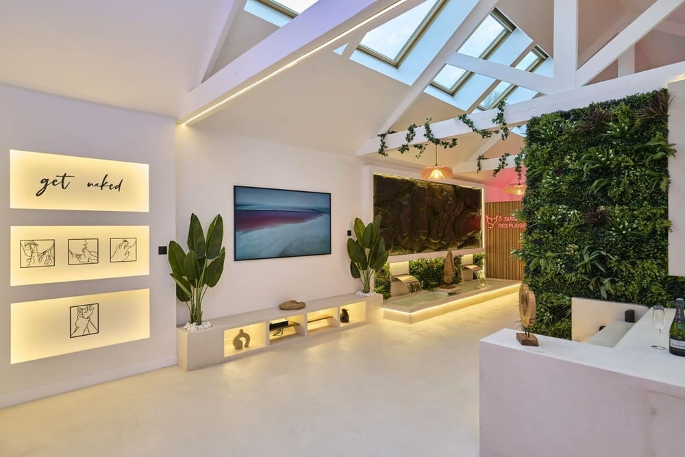 Ô Diable Des Plaisirs - La Soumise - Love’nSpa - weekend en amoureux, love rooms avec spa ou jacuzzi privatif12 de Ô Diable Des Plaisirs - La Soumise
