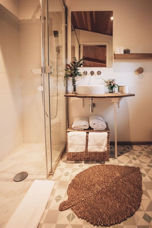 Pella Roca - Cabane Spa 1 - Love’nSpa - weekend en amoureux, love rooms avec spa ou jacuzzi privatif1 de Pella Roca - Cabane Spa 1
