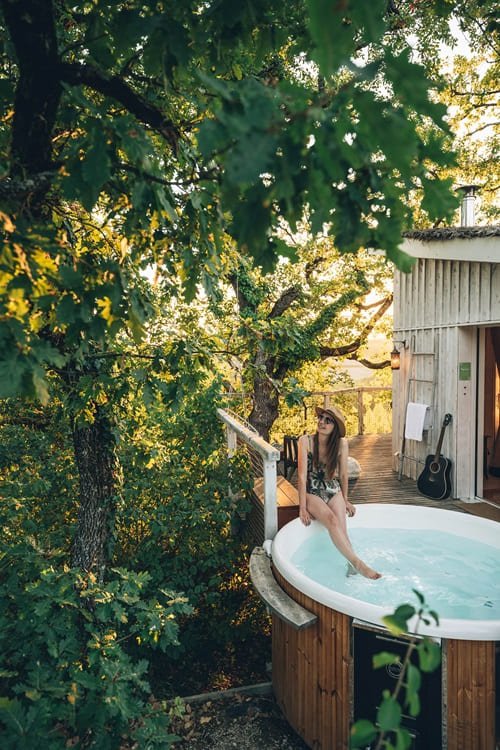 Pella Roca - Tropicabana - Love’nSpa - weekend en amoureux, love rooms avec spa ou jacuzzi privatif