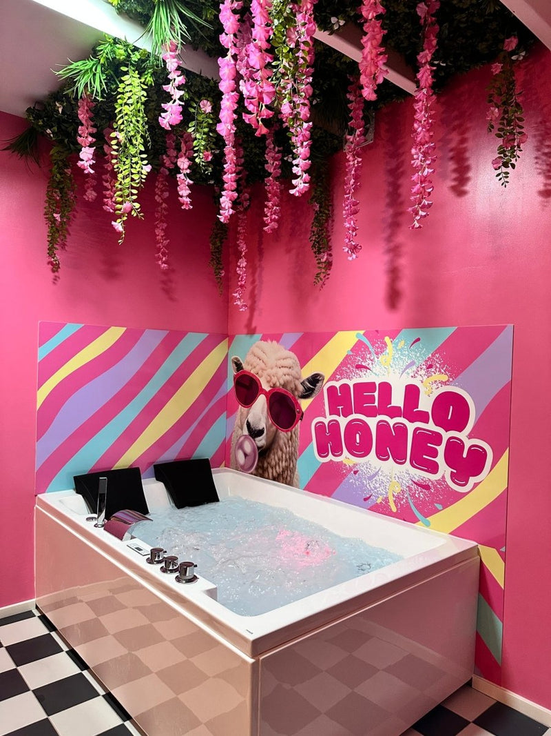 Pink Art - Love’nSpa - weekend en amoureux, love rooms avec spa ou jacuzzi privatif