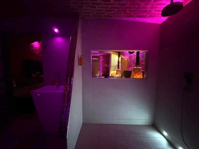 Private room 40 - Love’nSpa - weekend en amoureux, love rooms avec spa ou jacuzzi privatif