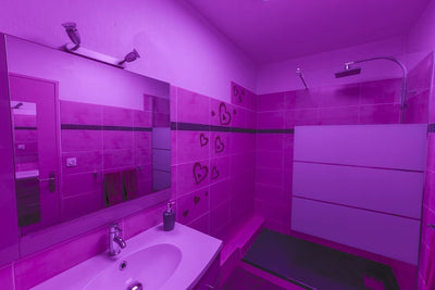 Purple Lovt - Love’nSpa - weekend en amoureux, love rooms avec spa ou jacuzzi privatif