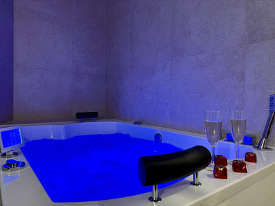 Romance & Evasion - Love’nSpa - weekend en amoureux, love rooms avec spa ou jacuzzi privatif