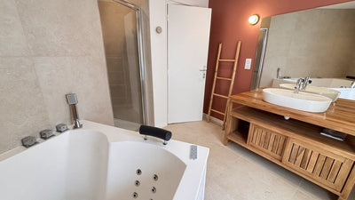 Romance & Evasion - Love’nSpa - weekend en amoureux, love rooms avec spa ou jacuzzi privatif