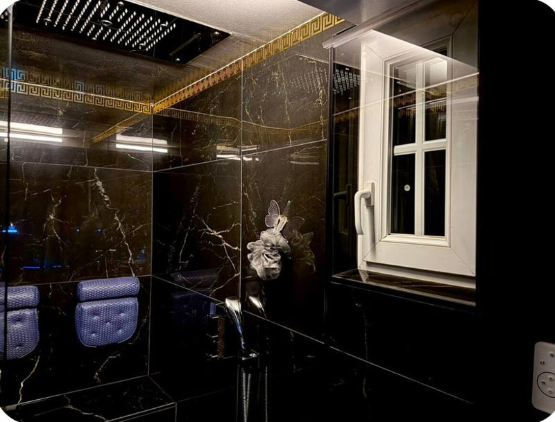 Romantic Room Alexis - Love’nSpa - weekend en amoureux, love rooms avec spa ou jacuzzi privatif3 de Romantic Room Alexis
