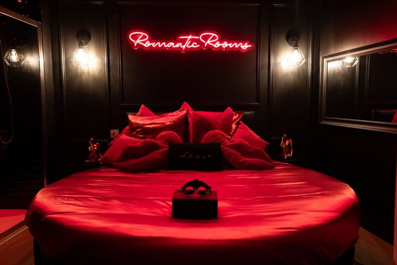 Romantic Rooms Granville - Love’nSpa - weekend en amoureux, love rooms avec spa ou jacuzzi privatif3 de Romantic Rooms Granville
