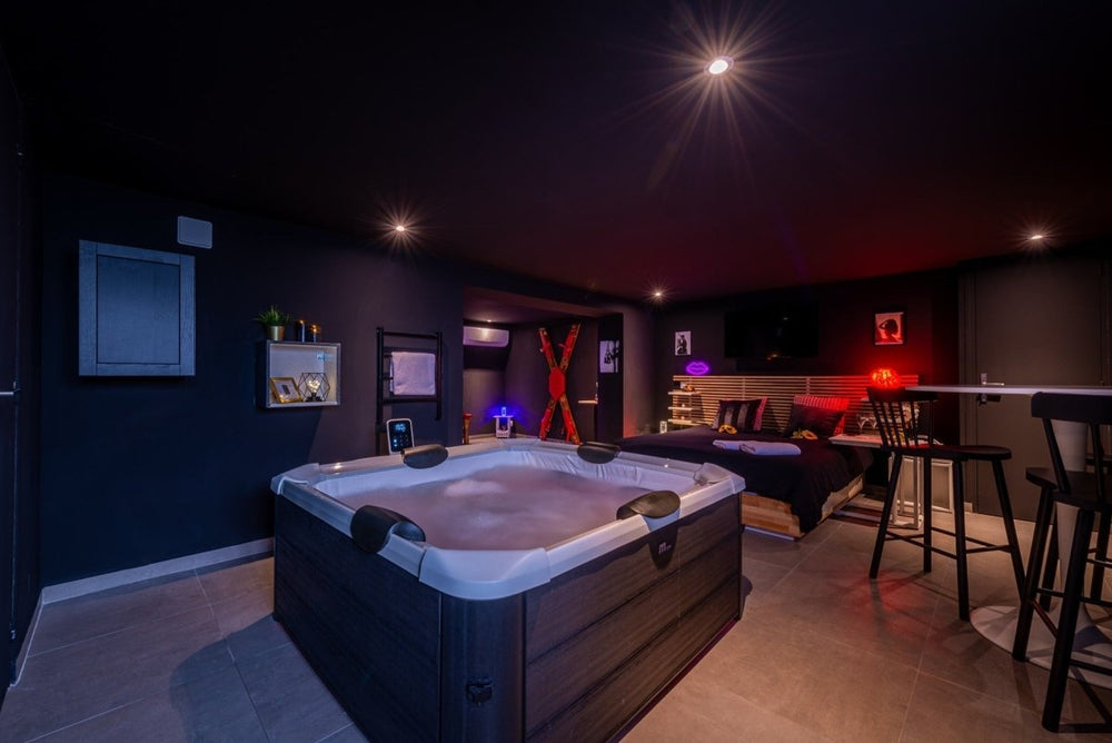 Rose bonbon korng kim chheng - Love’nSpa - weekend en amoureux, love rooms avec spa ou jacuzzi privatif1 de Rose bonbon
