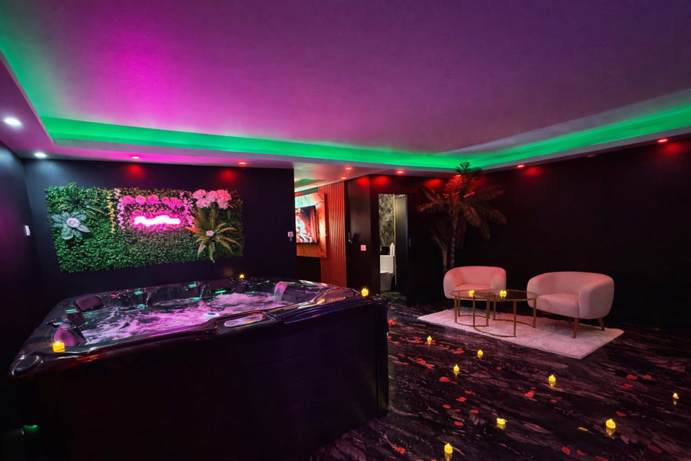 RoyalRoom - Love’nSpa - weekend en amoureux, love rooms avec spa ou jacuzzi privatif1 de RoyalRoom
