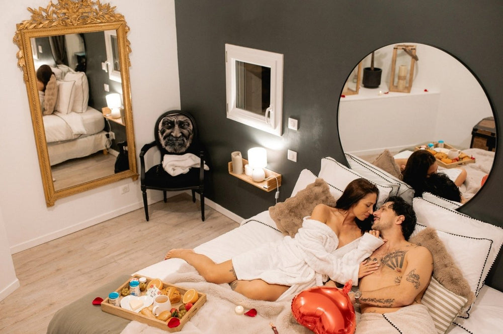 Secret Désir - Haut de gamme - Spa - Espace coquin - Love’nSpa - weekend en amoureux, love rooms avec spa ou jacuzzi privatif5 de Secret Désir - Haut de gamme - Spa - Espace coquin
