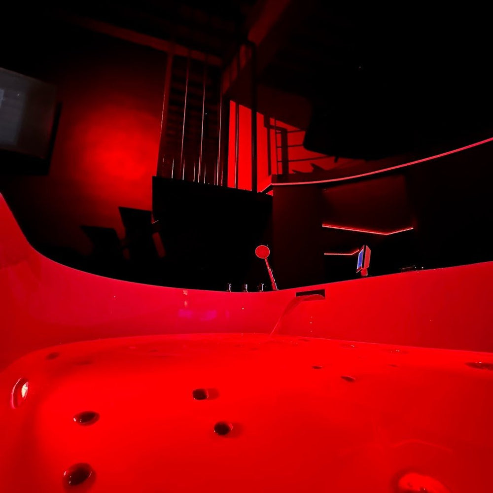 SECRET ROOM DES TRABOULES - Love’nSpa - weekend en amoureux, love rooms avec spa ou jacuzzi privatif4 de SECRET ROOM DES TRABOULES
