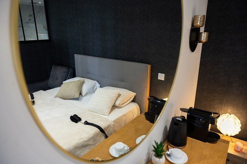 Secret Room Spa Agde - Love’nSpa - weekend en amoureux, love rooms avec spa ou jacuzzi privatif