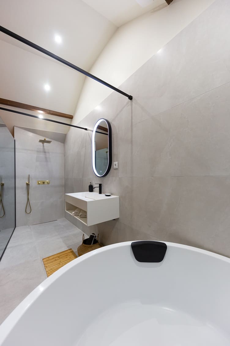 Serenity Villa® - Détente & Chill - Love’nSpa - weekend en amoureux, love rooms avec spa ou jacuzzi privatif10 de Serenity Villa® - Détente & Chill
