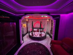 Sheherazade - Love’nSpa - weekend en amoureux, love rooms avec spa ou jacuzzi privatif8 de Sheherazade - Lyon Intramuros

