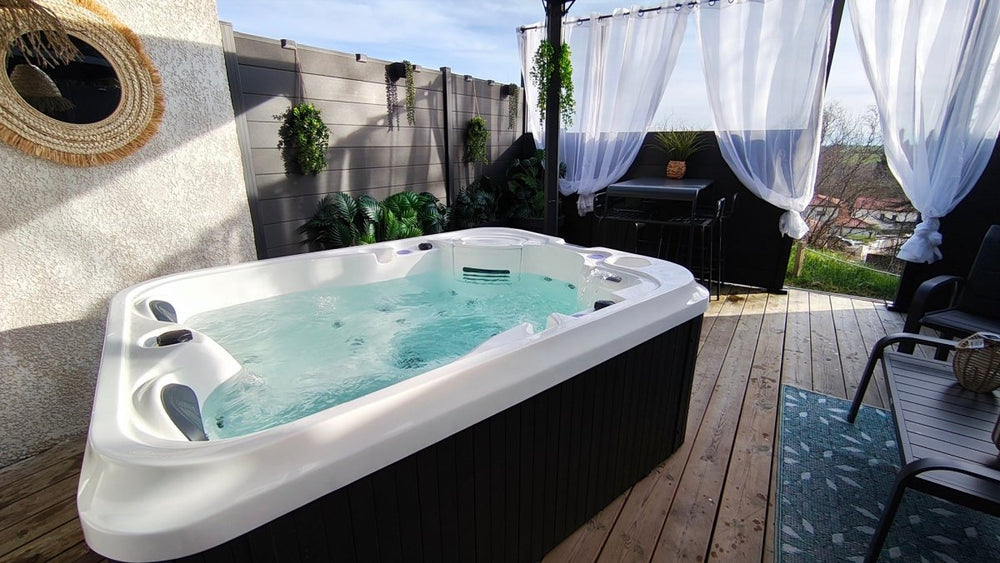 SHIRO - Love’nSpa - weekend en amoureux, love rooms avec spa ou jacuzzi privatif1 de SHIRO
