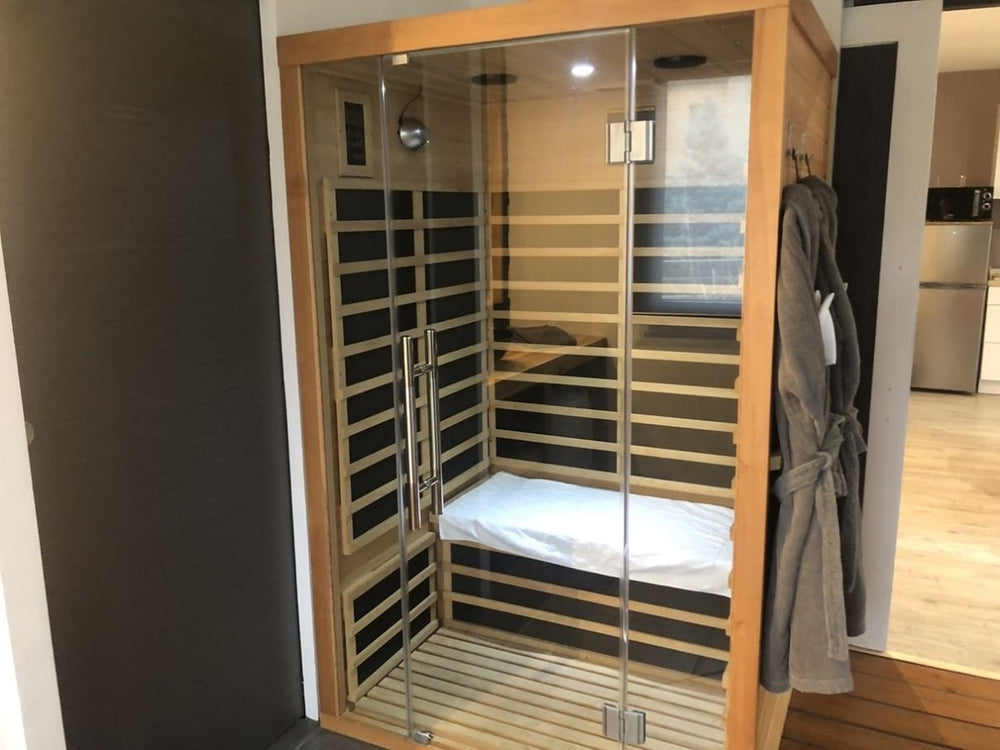 Suit'Dream - Suite Rouge - Love’nSpa - weekend en amoureux, love rooms avec spa ou jacuzzi privatif6 de Suit'Dream - Suite Rouge
