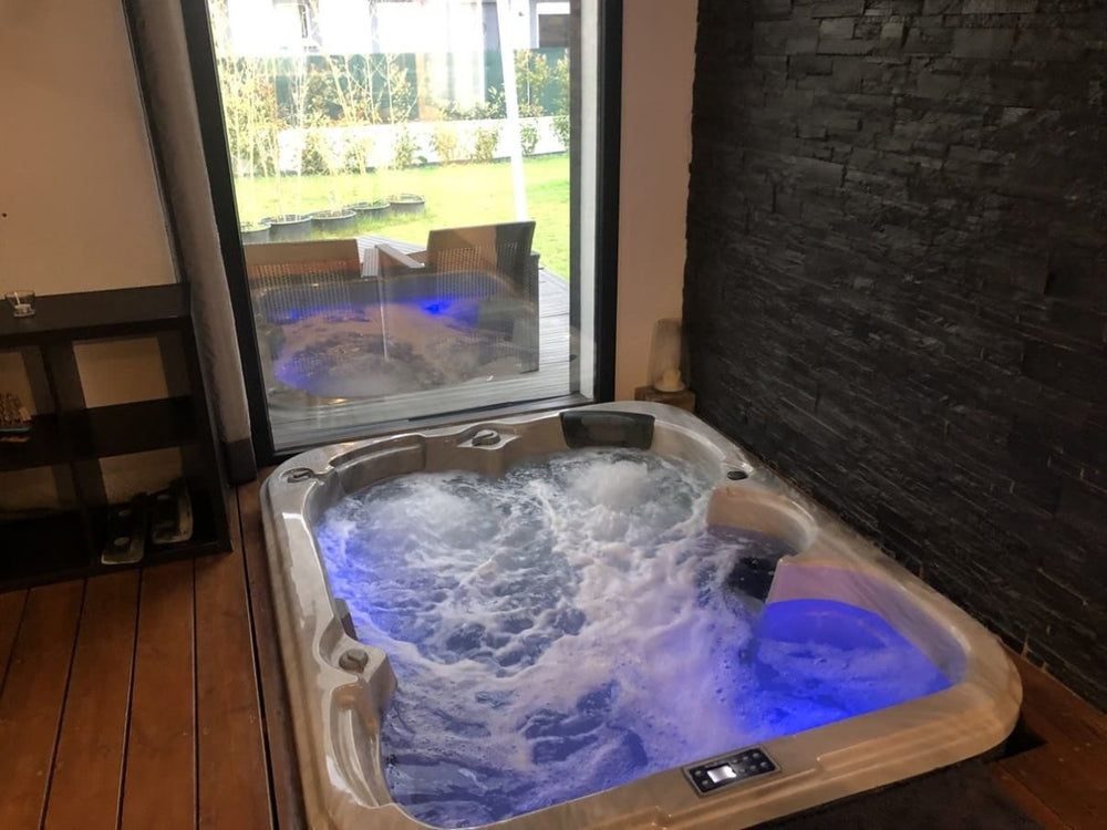 Suit'Dream - Suite Rouge - Love’nSpa - weekend en amoureux, love rooms avec spa ou jacuzzi privatif2 de Suit'Dream - Suite Rouge
