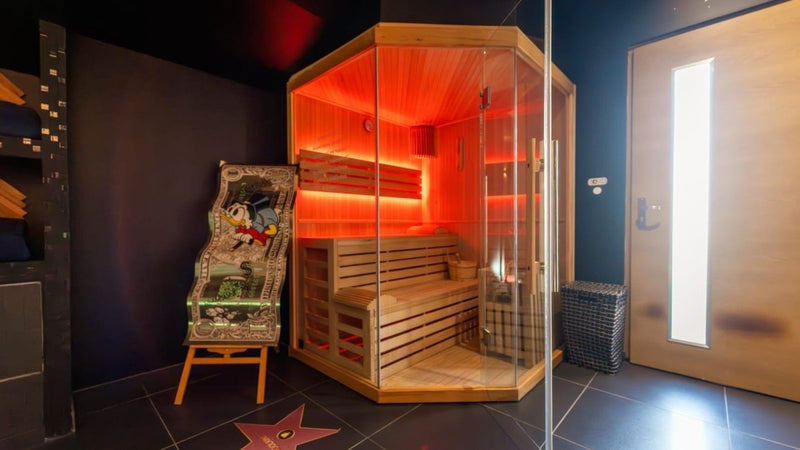 Suite 47 SPA - Ciné - Love’nSpa - weekend en amoureux, love rooms avec spa ou jacuzzi privatif