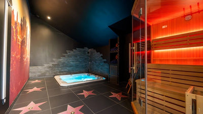 Suite 47 SPA - Ciné - Love’nSpa - weekend en amoureux, love rooms avec spa ou jacuzzi privatif