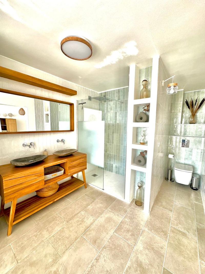 Suite Balnéo Canet - Love’nSpa - weekend en amoureux, love rooms avec spa ou jacuzzi privatif4 de Suite Balnéo Canet
