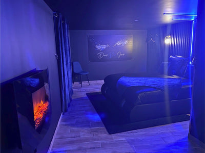 Suite Cléopâtre - Doux Bleu Jeux - Love’nSpa - weekend en amoureux, love rooms avec spa ou jacuzzi privatif