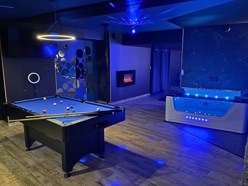 Suite Cléopâtre - Doux Bleu Jeux - Love’nSpa - weekend en amoureux, love rooms avec spa ou jacuzzi privatif1 de Suite Cléopâtre - Doux Bleu Jeux
