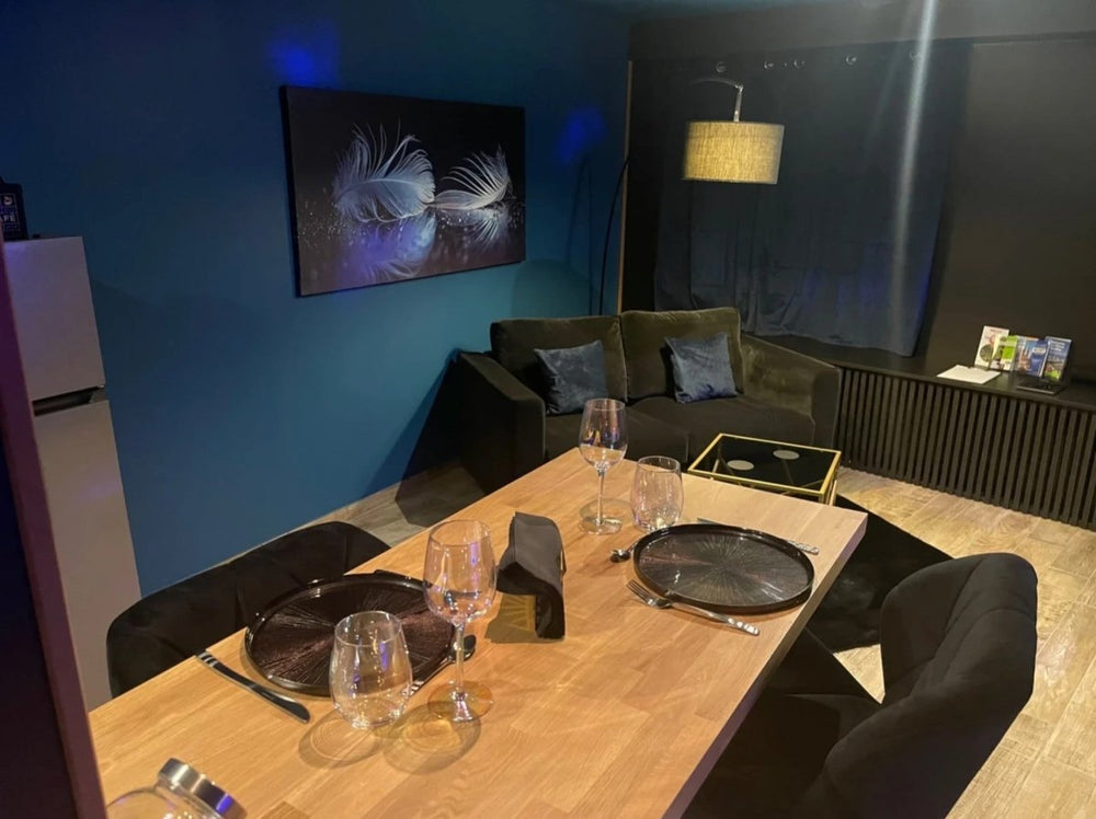 Suite Cléopâtre - Doux Bleu Jeux - Love’nSpa - weekend en amoureux, love rooms avec spa ou jacuzzi privatif7 de Suite Cléopâtre - Doux Bleu Jeux
