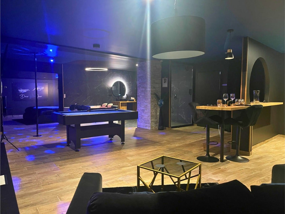 Suite Cléopâtre - Doux Bleu Jeux - Love’nSpa - weekend en amoureux, love rooms avec spa ou jacuzzi privatif12 de Suite Cléopâtre - Doux Bleu Jeux
