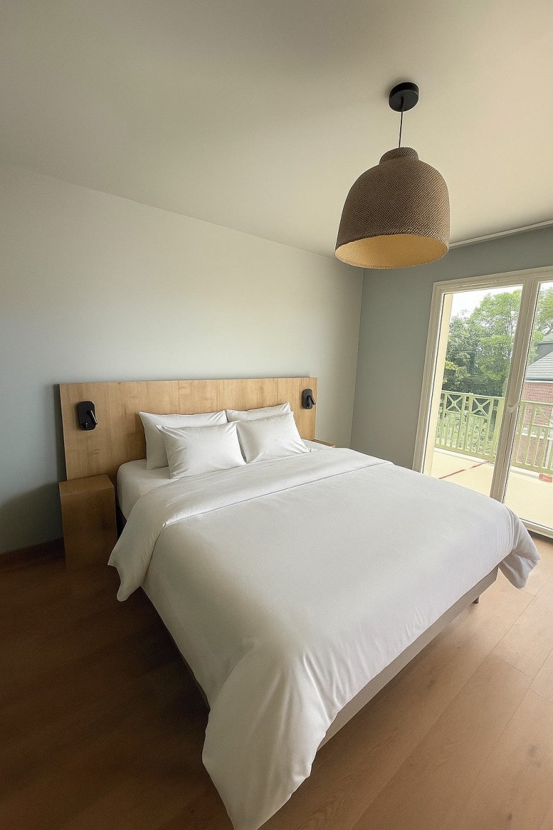 SUITE DELUXE - Honfleur - Love’nSpa - weekend en amoureux, love rooms avec spa ou jacuzzi privatif