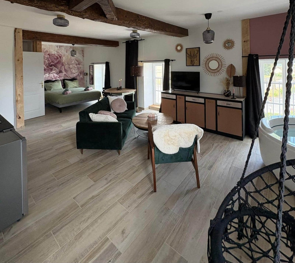 Suite Prova - Love’nSpa - weekend en amoureux, love rooms avec spa ou jacuzzi privatif5 de Suite Prova
