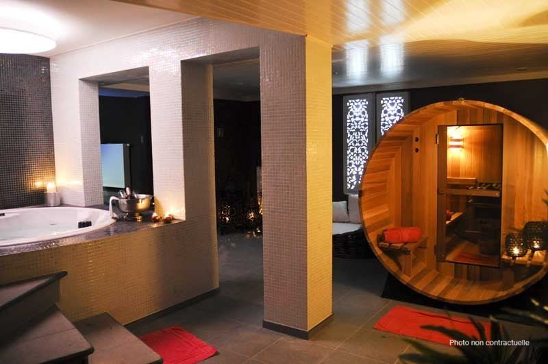 Suite Sultane by Le Clos des Thermes - Love’nSpa - weekend en amoureux, love rooms avec spa ou jacuzzi privatif6 de Suite Sultane by Le Clos des Thermes
