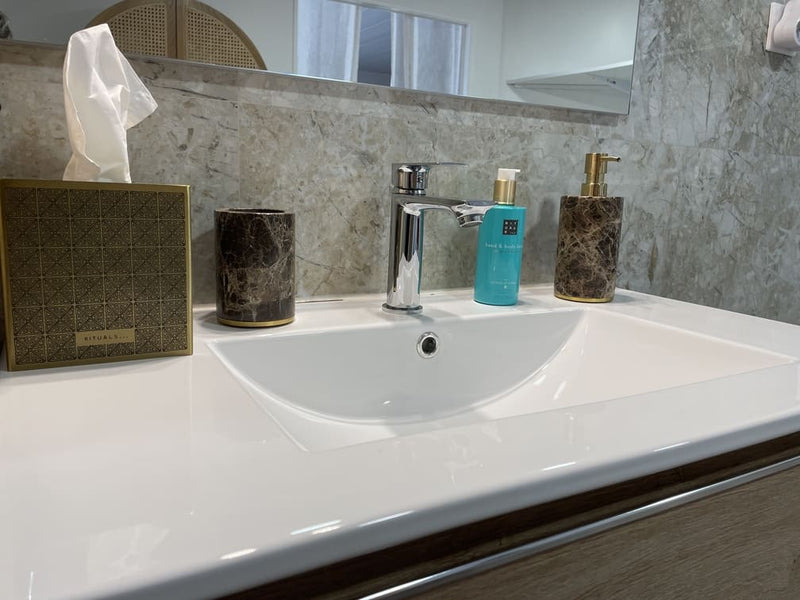 Suite Villa Le belvédère Cévenol - Love’nSpa - weekend en amoureux, love rooms avec spa ou jacuzzi privatif