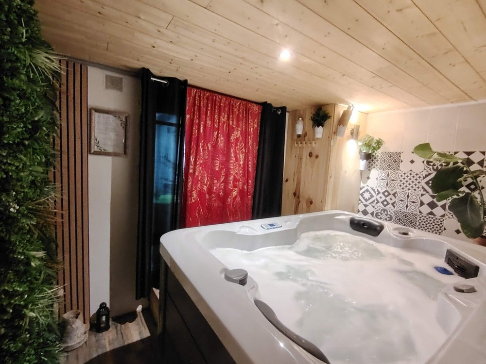 Sweet - Loft - Love’nSpa - weekend en amoureux, love rooms avec spa ou jacuzzi privatif2 de Sweet-Loft
